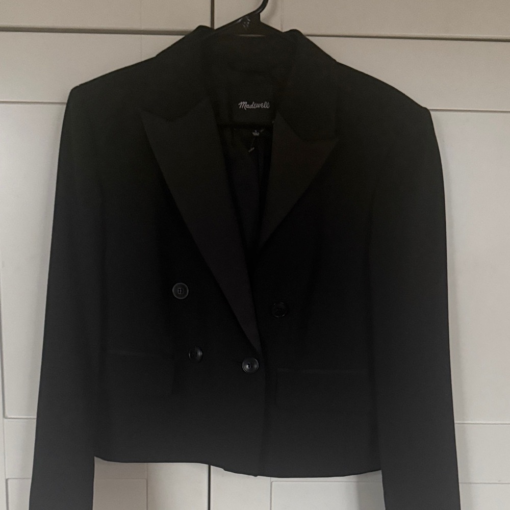 Madewell Double-Breasted Black Blazer tuxedo   Regular fit   Body length  22 in